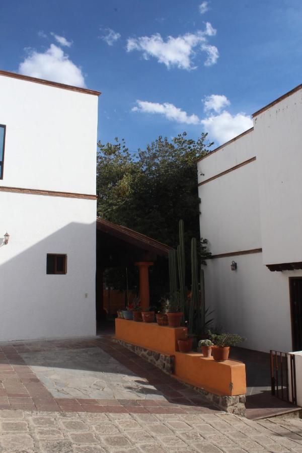 Las Alamedas Departamentos Centricos Con Estacionamiento Privado Guanajuato Exterior foto